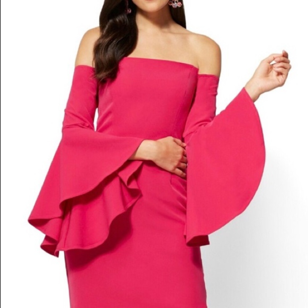 Off the Shoulder Flounce Bell Sleeved Dress